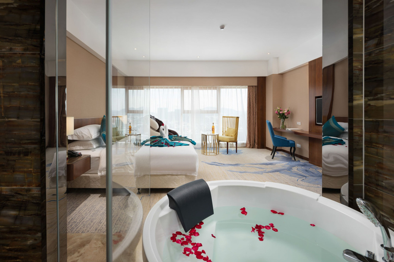 Bathroom 4, Headquarter International Hotel, Guangzhou