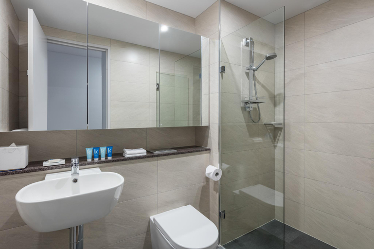 Bathroom 24