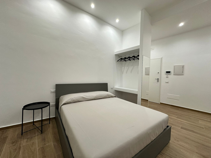 Bedroom 2, Le Stanze Ritrovate, Barletta-Andria-Trani