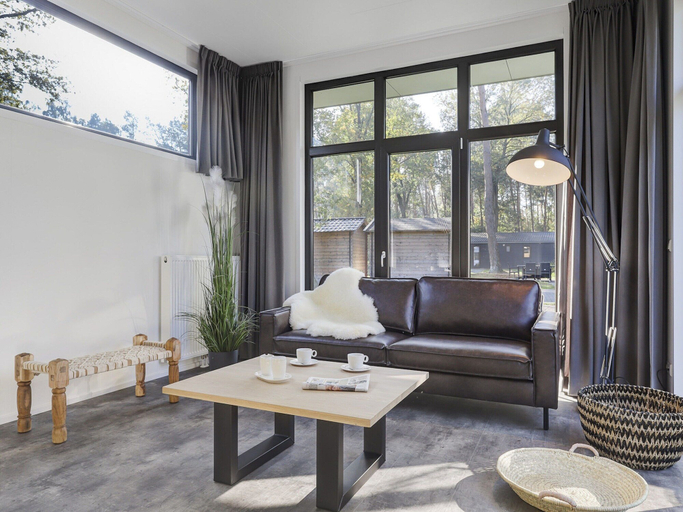 Living area 3, Relaxing Forest Hideaway, Hof van Twente