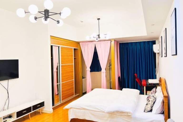 Bedroom 13
