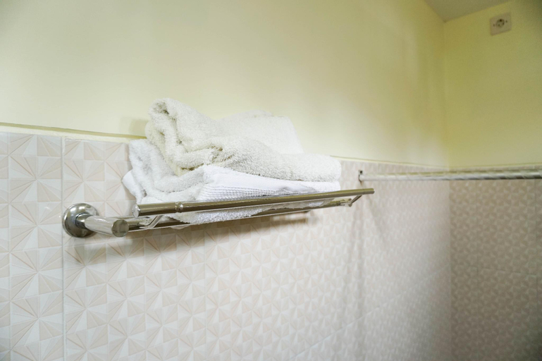 Bathroom 5