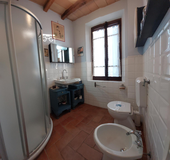 Bathroom 2, B&B Podere Merlo, Parma