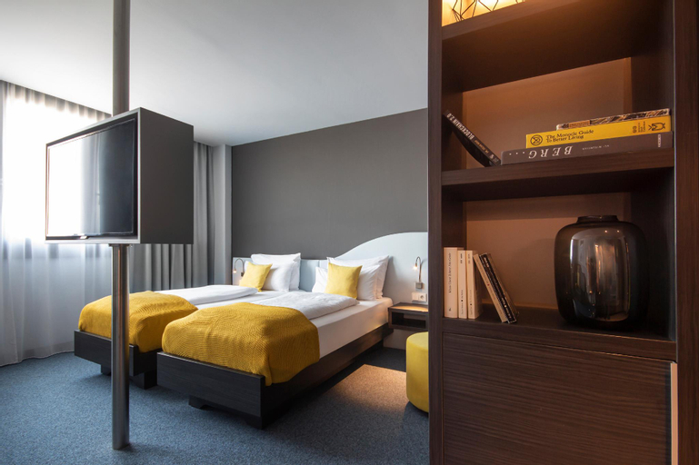 Bedroom 15