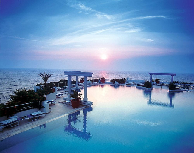 Sport & Beauty 2, Korumar Hotel Deluxe, Kuşadası