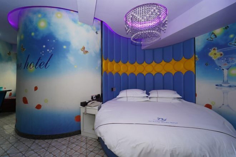 Bedroom 14