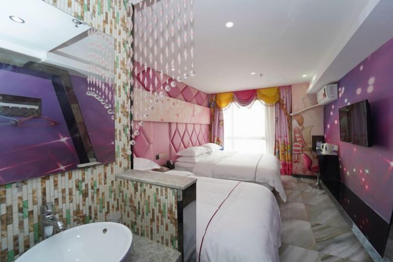 Bedroom 5