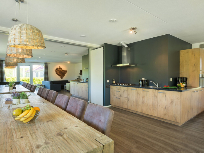 Dining 4, Countryside Group Getaway, Steenwijkerland