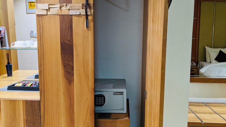 Bedroom 3, T E L E By Summerset Continental Hotel, Bwari