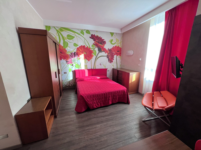 Bedroom 23