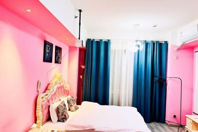 Bedroom 15
