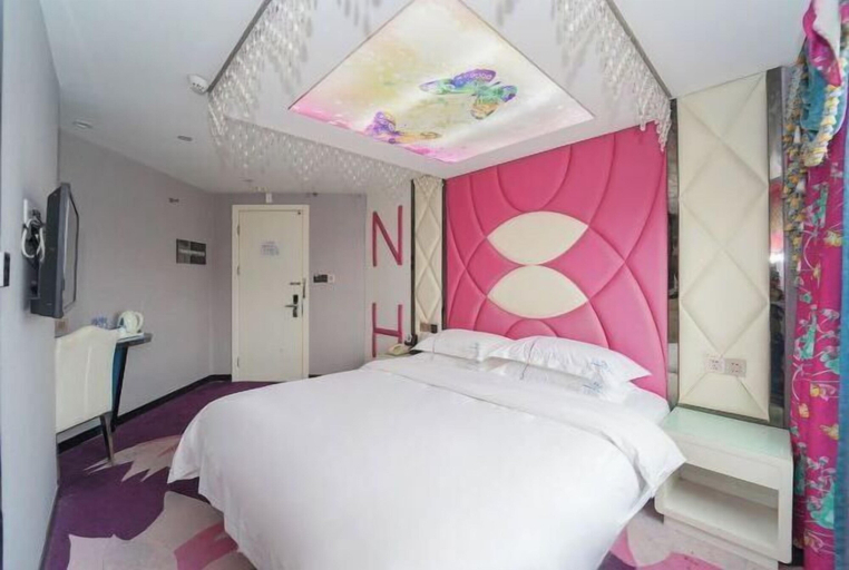 Bedroom 8