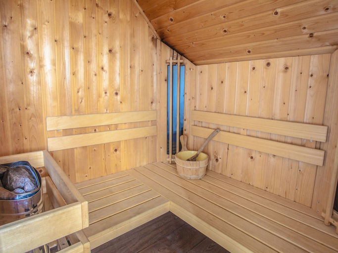 Others 5, Beautiful House With Sauna Near Ijsselmeer, Medemblik