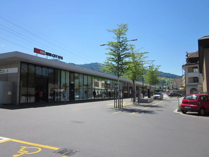 Dorf Hotel "Zuhause in Lachen", March