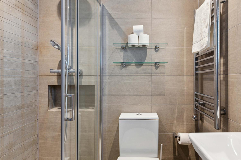 Bathroom 5, Valet Apartments Golden Square, London
