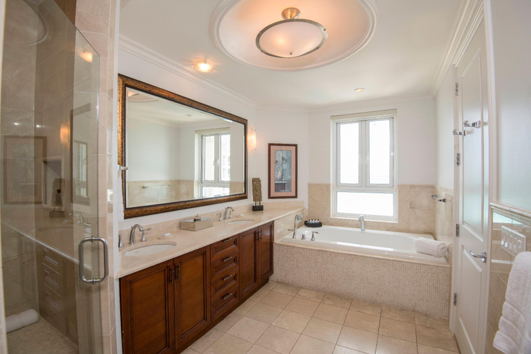 Bathroom 5, Seven Stars Resort & Spa