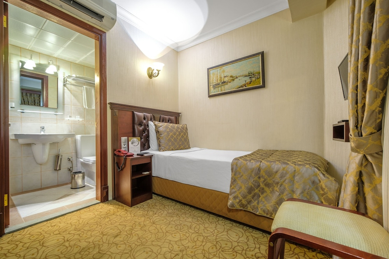 Bedroom 2, OGLAKCIOGLU PARK HOTEL, Konak