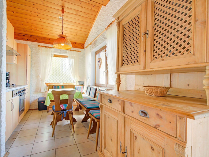 Others 5, Chalet in Iselsberg Stronach With a View of the Dolomites, Lienz