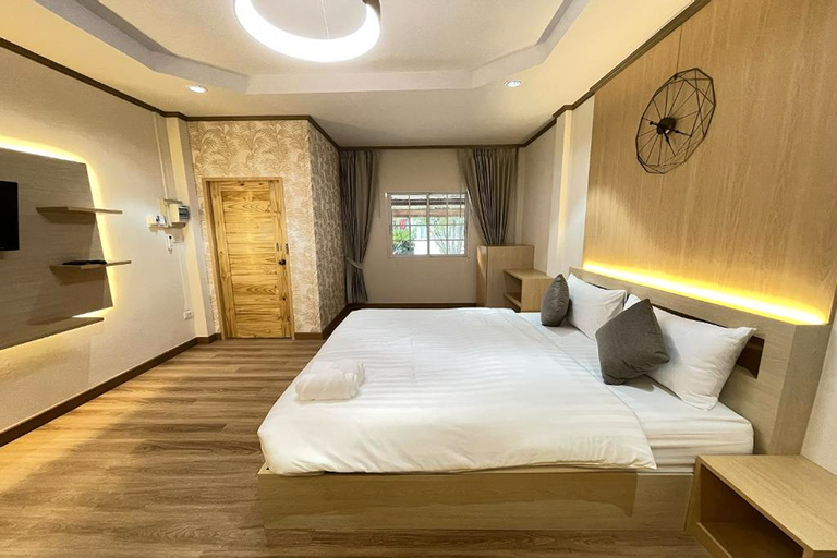 Bedroom 9