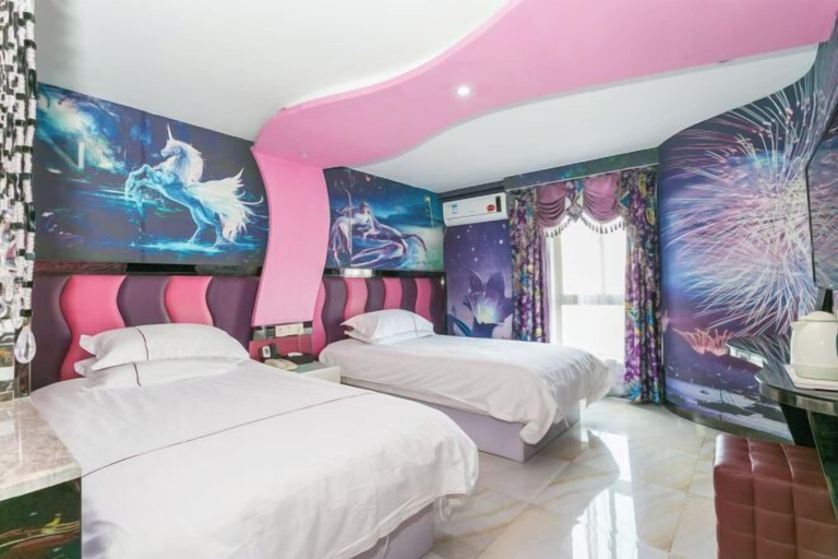 Bedroom 21