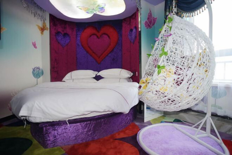 Bedroom 24