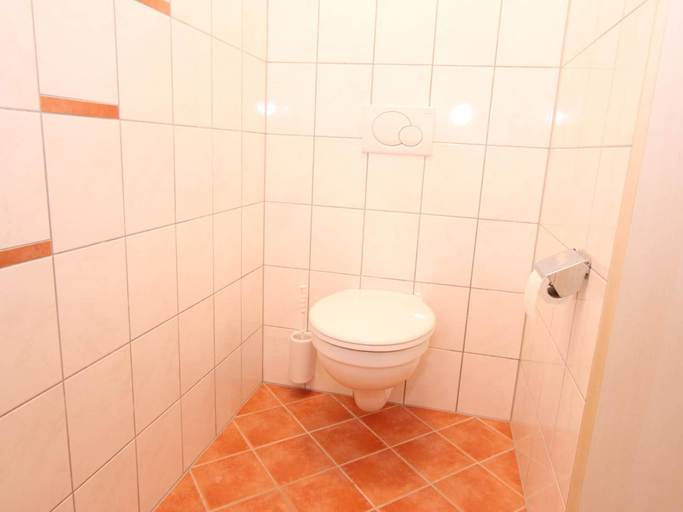 Bathroom 3, Large Apartment in Maria Alm With Terrace, Zell am See