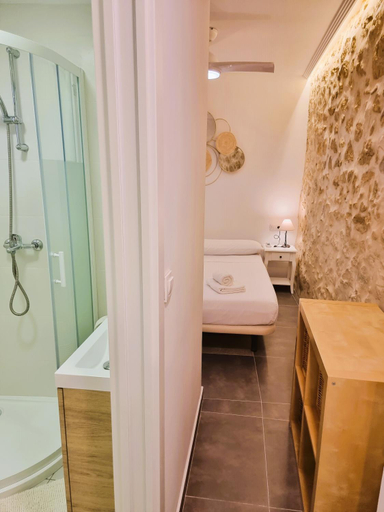 Bathroom 3, Claudia Tourist Apartment, Alicante