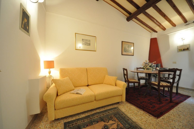 Others 2, Sirio Apartment, Florence