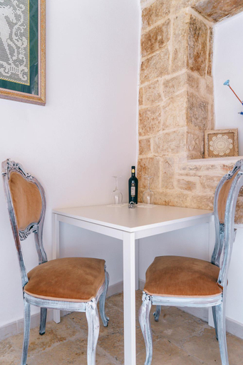 Others 4, Corte Pietrantica - Charming Rooms & Suites, Bari