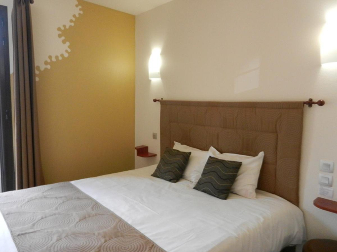 Bedroom 5, l'Hôtel Rest. l'Ecume, Eure-et-Loir
