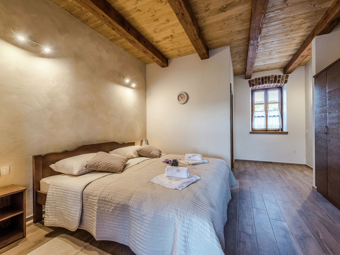 Bedroom 3, Villa in Sukosan With Pool Near the Sea, Sukošan