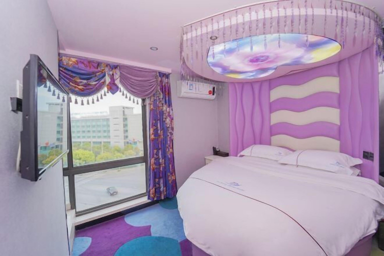 Bedroom 11