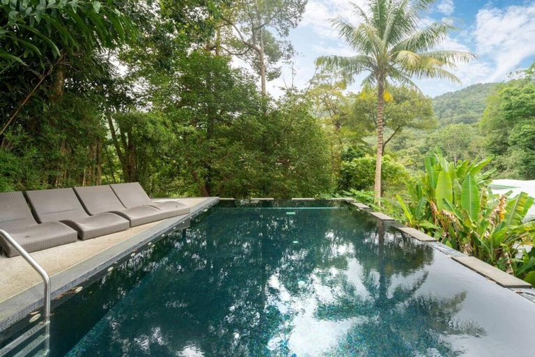 View 2, The tree seaview and quiet surrounded by trees 75smetre, Pulau Phuket