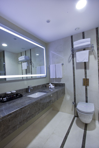 Bathroom 4, The Parma Hotel Taksim, Beyoğlu