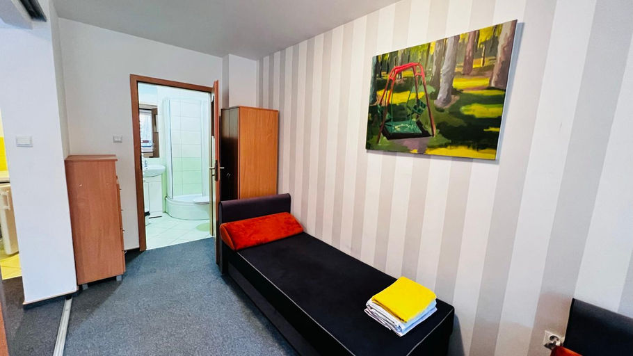 Bedroom 3, Osrodek Wypoczynkowy KROPELKA, Parczew