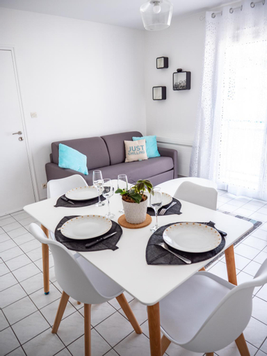 Dining Room 22