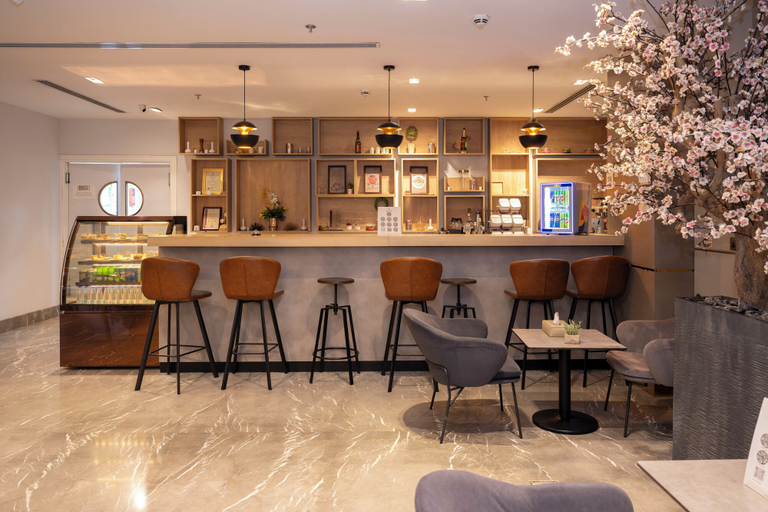 Food & Drinks 5, Hayat Alriyadh Hotel, Riyadh