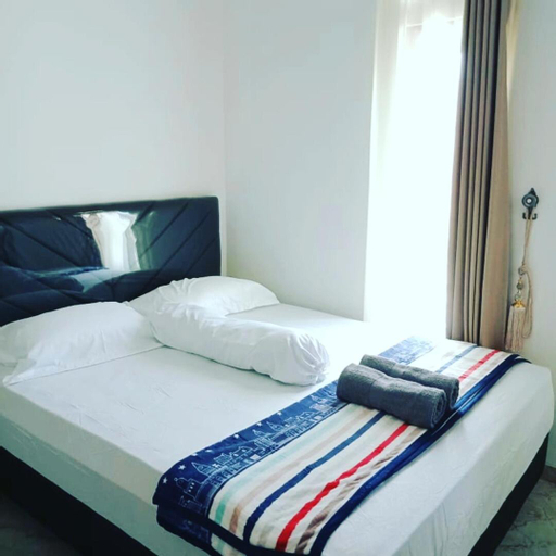Bedroom 13