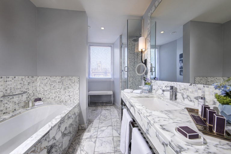 Bathroom 5, The Balmoral Hotel, Edinburgh