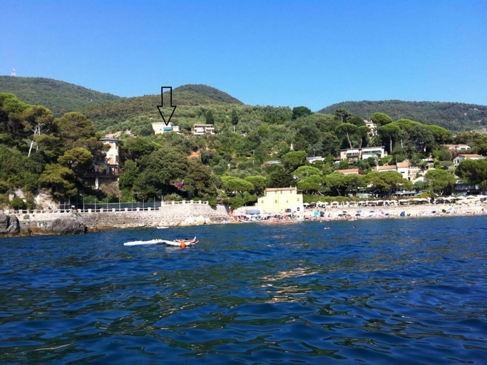View from property 5, Holiday Apartment Fiascherino, La Spezia