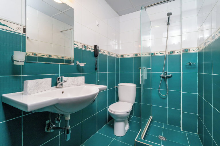 Bathroom 4, MPM Hotel Arsena, Nesebar