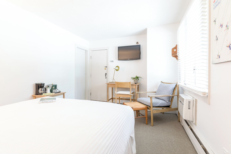 Bedroom 8