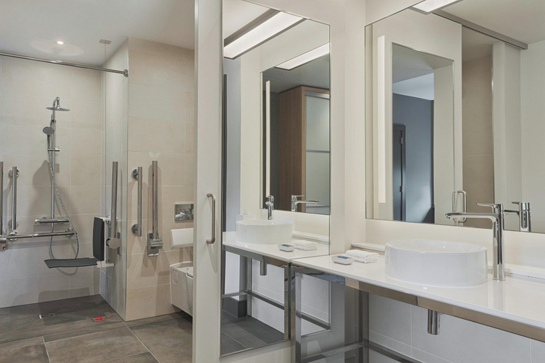 Bathroom 4, Aloft by Marriott Aberdeen TECA, Aberdeen