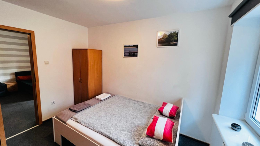 Bedroom 2, Osrodek Wypoczynkowy KROPELKA, Parczew