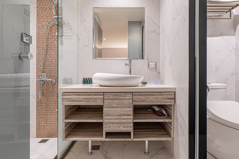 Bathroom 4, CHECK inn Taichung Qinghai, Taichung