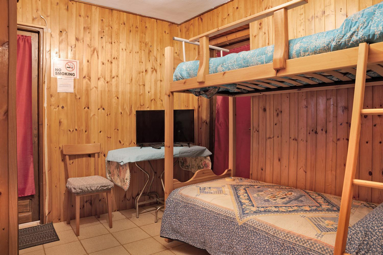 Bedroom 17