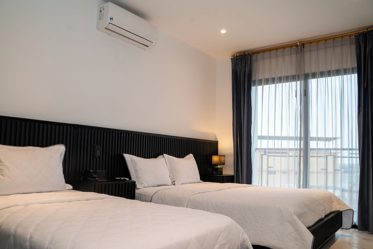 Bedroom 2, Manta Surf Hotel, Manta