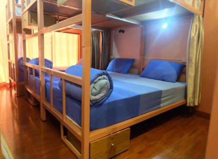 Bedroom 14