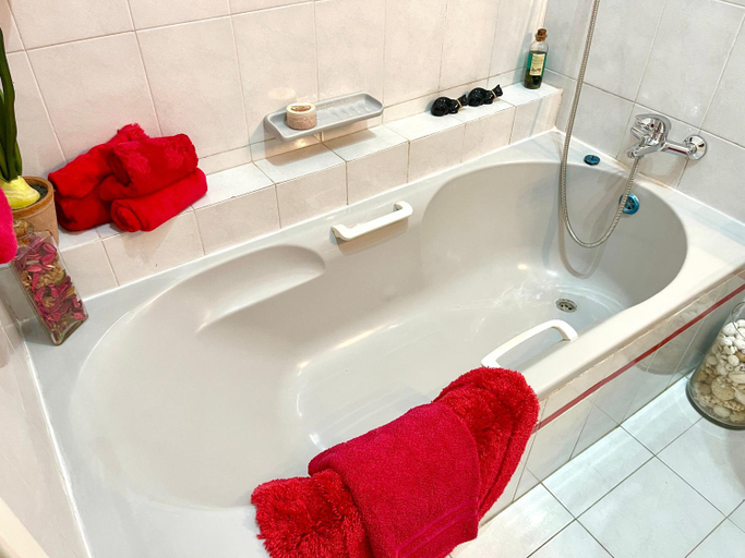 Bathroom 3, Gozo New Prestige Apartments