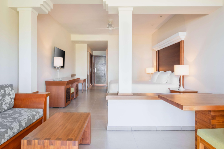 Bedroom 3, Iberostar Selection Praia do Forte All Inclusive, Mata de São João